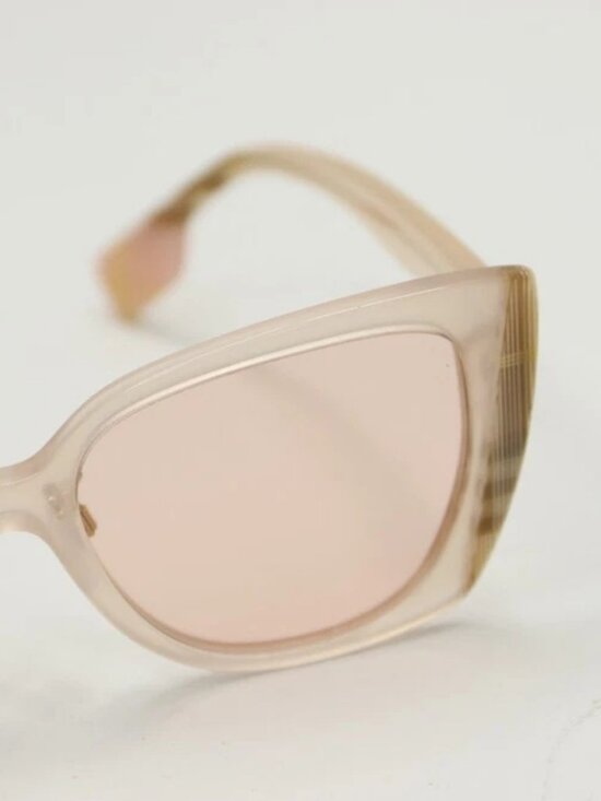 Burberry Meryl Women\'s Sunglasses B 4393-F 4052/5 54-17 140 - Pink main image 7